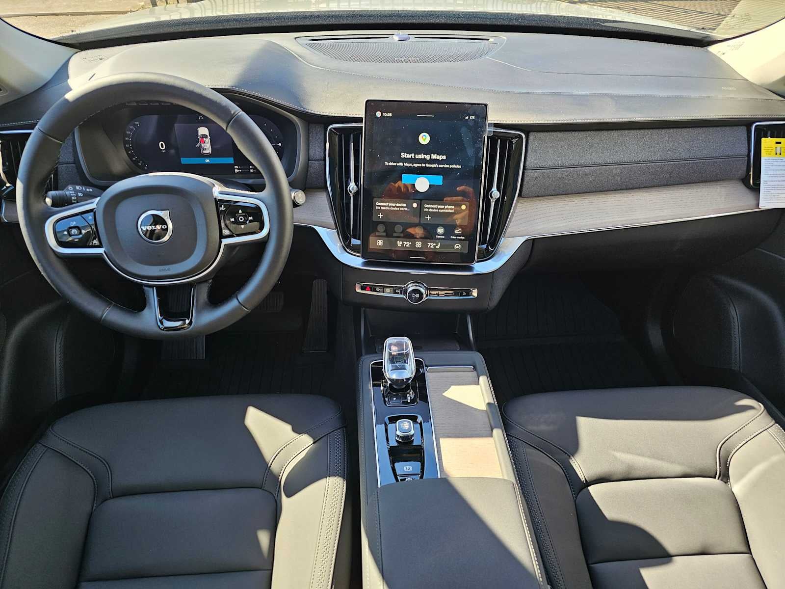 2026 Volvo XC90 Plug-In Hybrid Plus