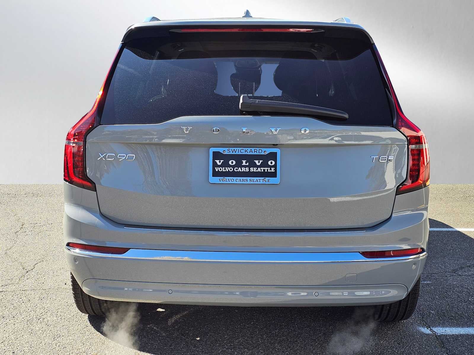2026 Volvo XC90 Plug-In Hybrid Plus