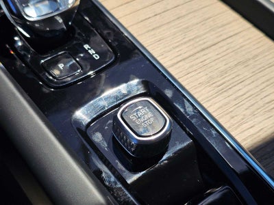 2026 Volvo XC90 Plug-In Hybrid Ultra