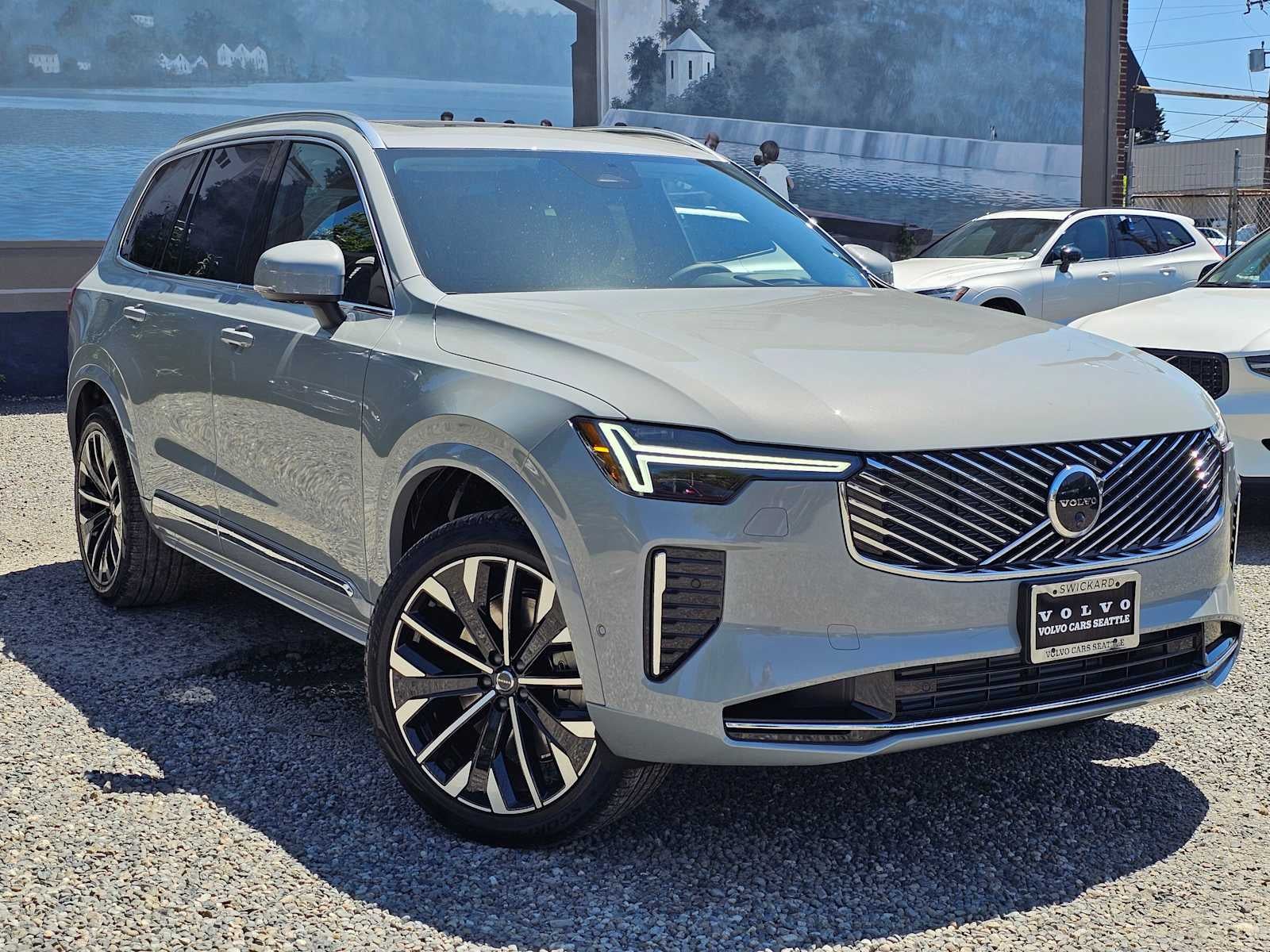 2026 Volvo XC90 Plug-In Hybrid Ultra