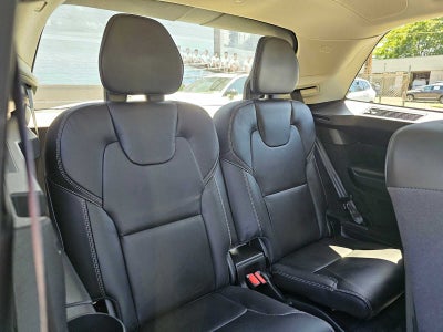 2026 Volvo XC90 Plug-In Hybrid Ultra