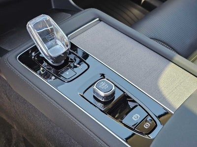 2026 Volvo XC90 Plug-In Hybrid Ultra