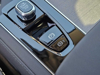2026 Volvo XC90 Plug-In Hybrid Ultra