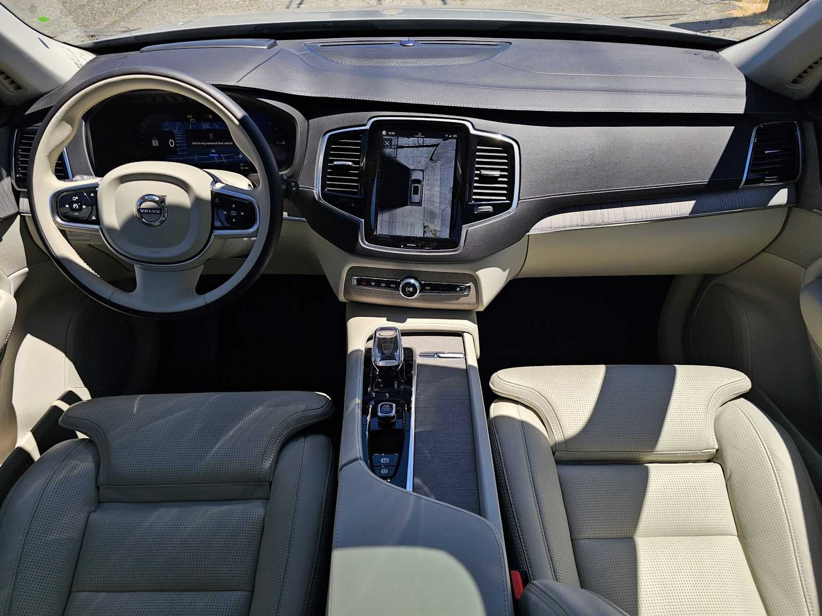 2025 Volvo XC90 Plug-In Hybrid Ultra