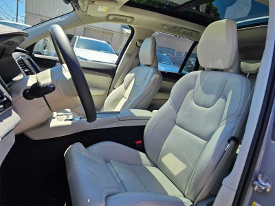 2025 Volvo XC90 Plug-In Hybrid Ultra