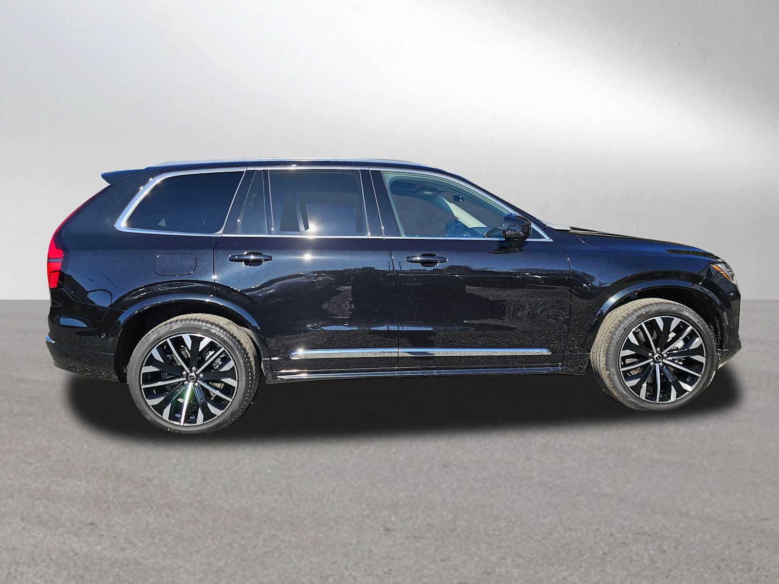 2026 Volvo XC90 Plug-In Hybrid Ultra