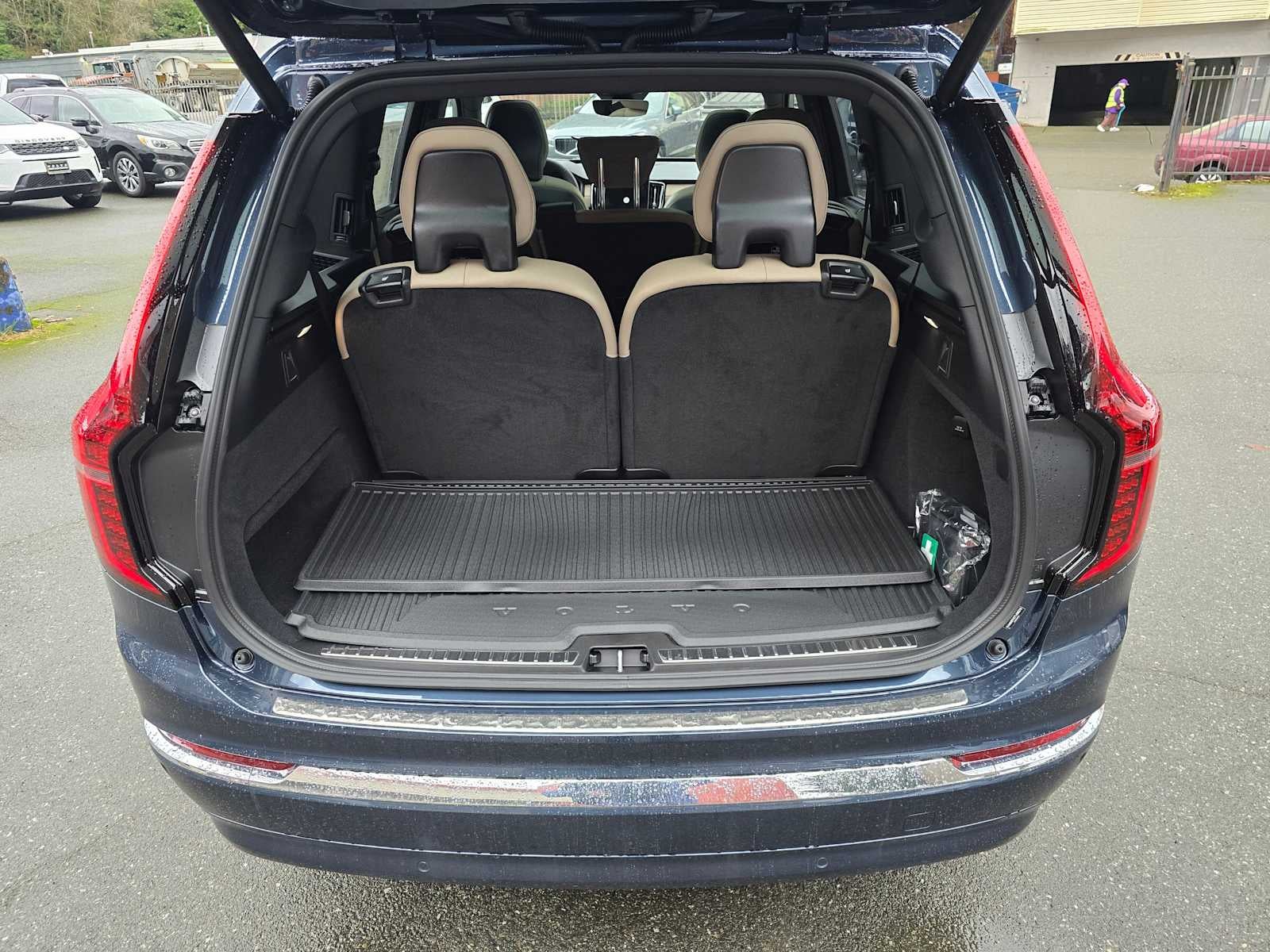 2026 Volvo XC90 Plug-In Hybrid Ultra