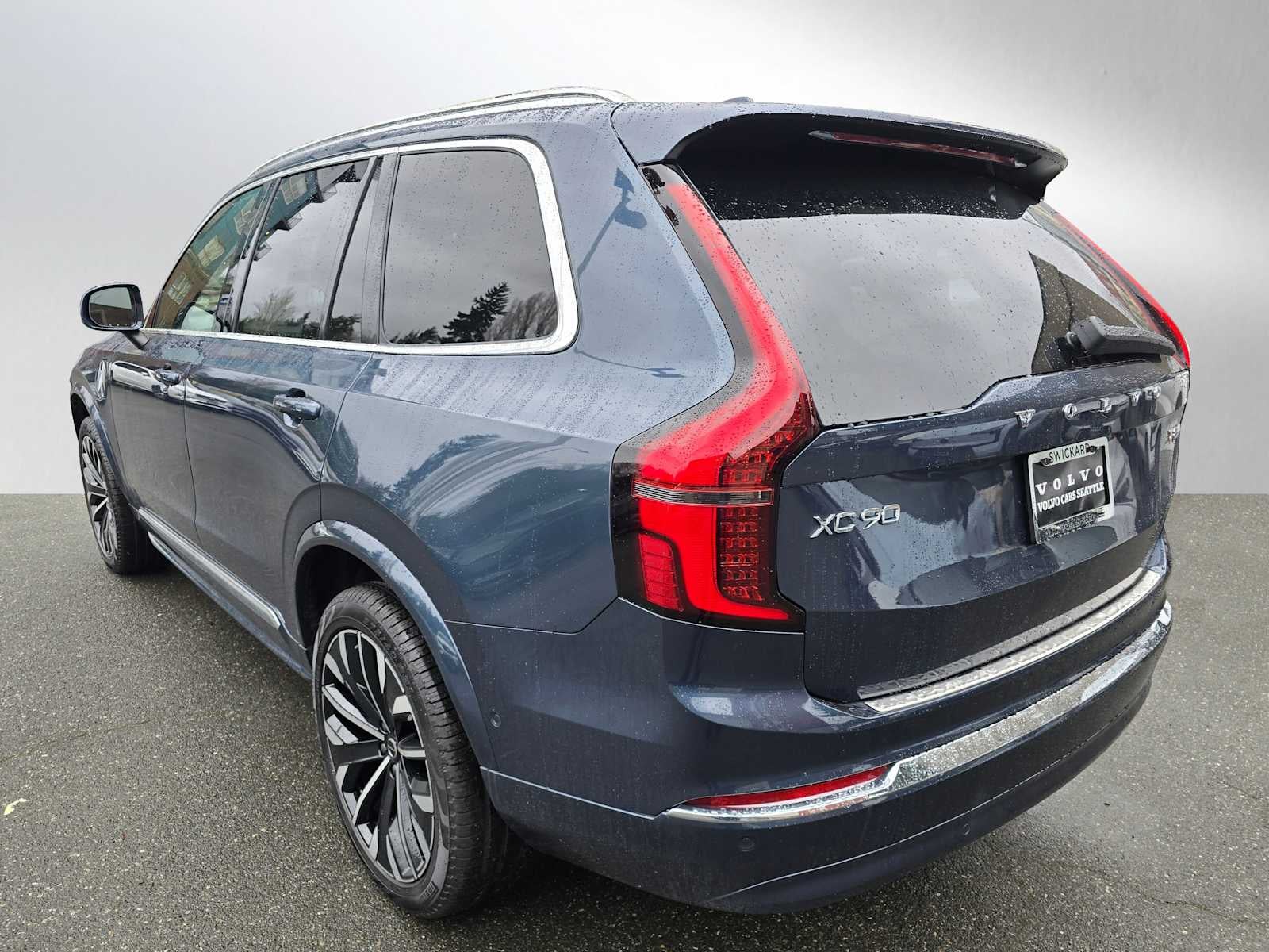 2026 Volvo XC90 Plug-In Hybrid Ultra