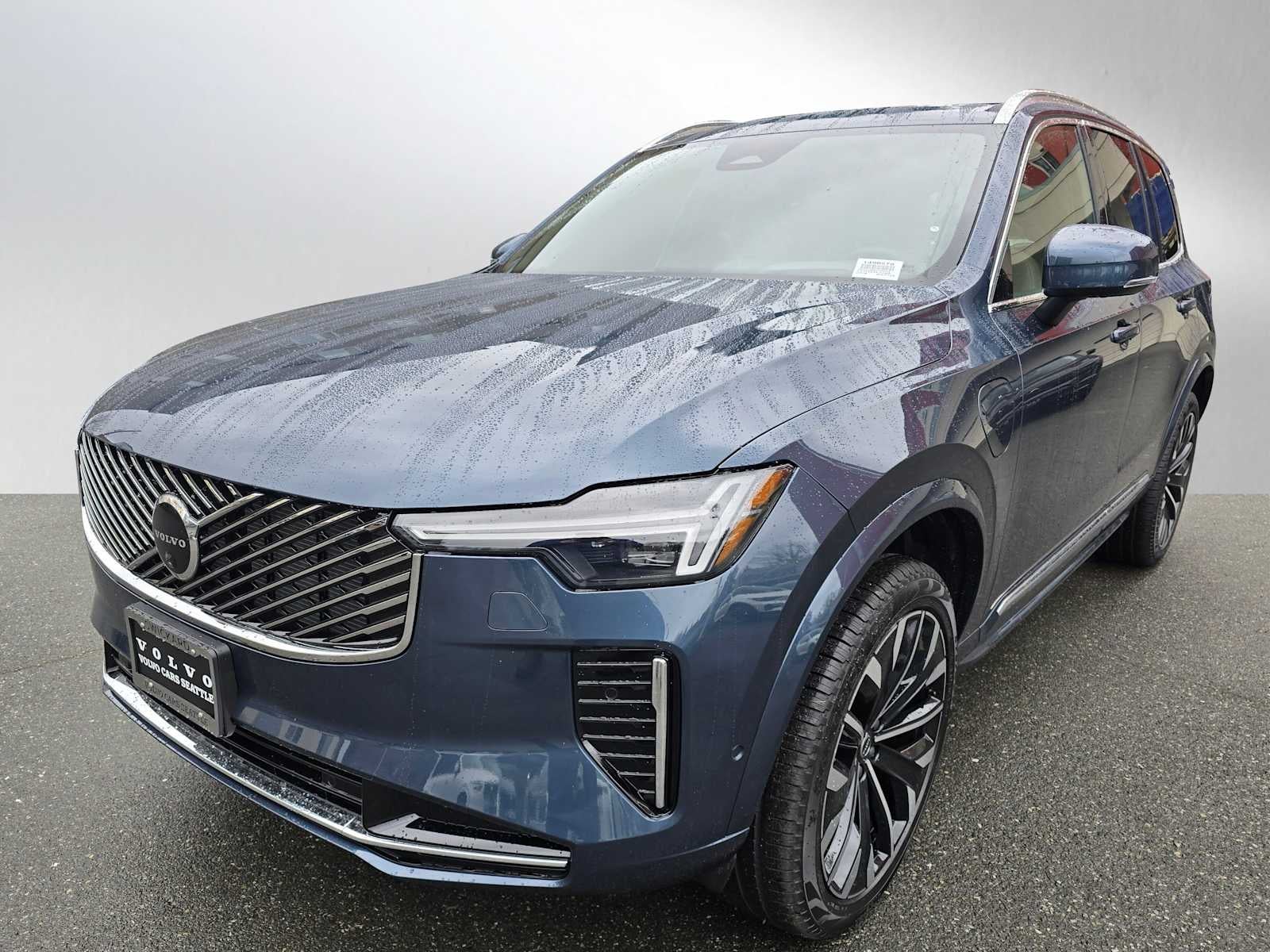 2026 Volvo XC90 Plug-In Hybrid Ultra