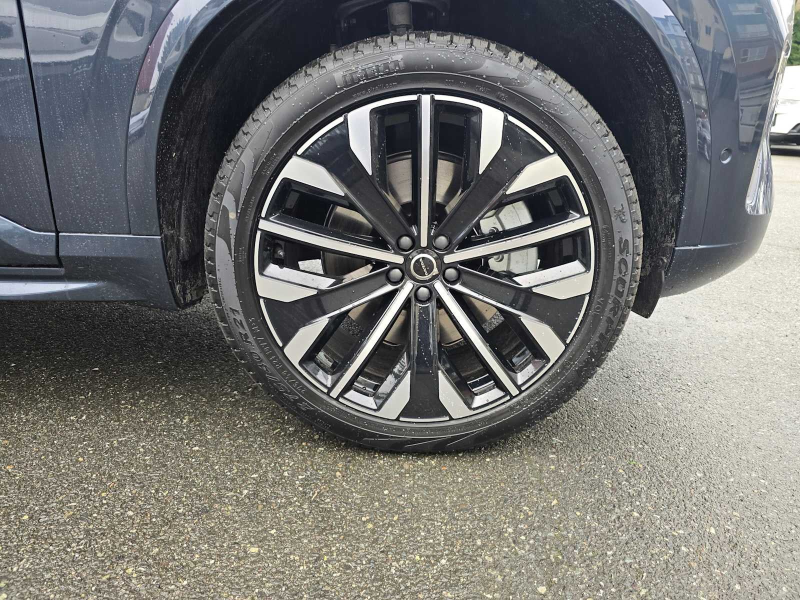 2026 Volvo XC90 Plug-In Hybrid Ultra