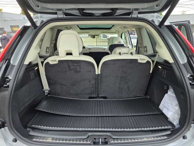 2026 Volvo XC90 Plug-In Hybrid Ultra
