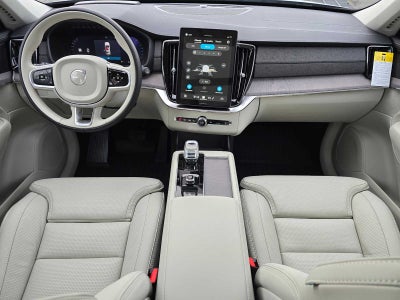 2026 Volvo XC90 Plug-In Hybrid Ultra
