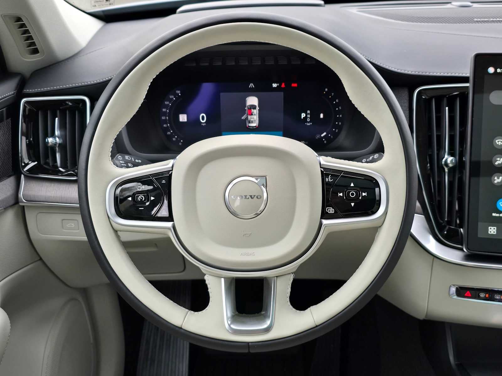 2026 Volvo XC90 Plug-In Hybrid Ultra