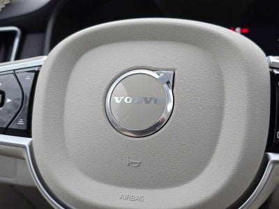 2026 Volvo XC90 Plug-In Hybrid Ultra
