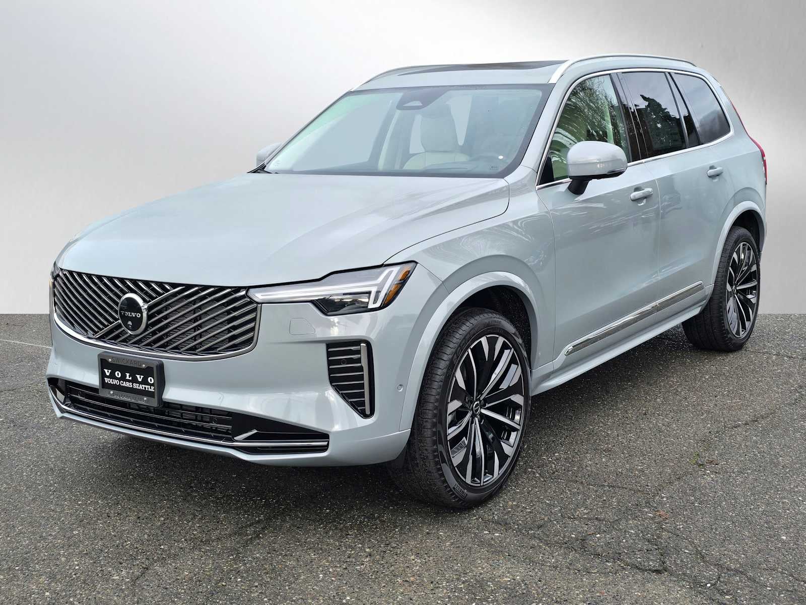 2026 Volvo XC90 Plug-In Hybrid Ultra