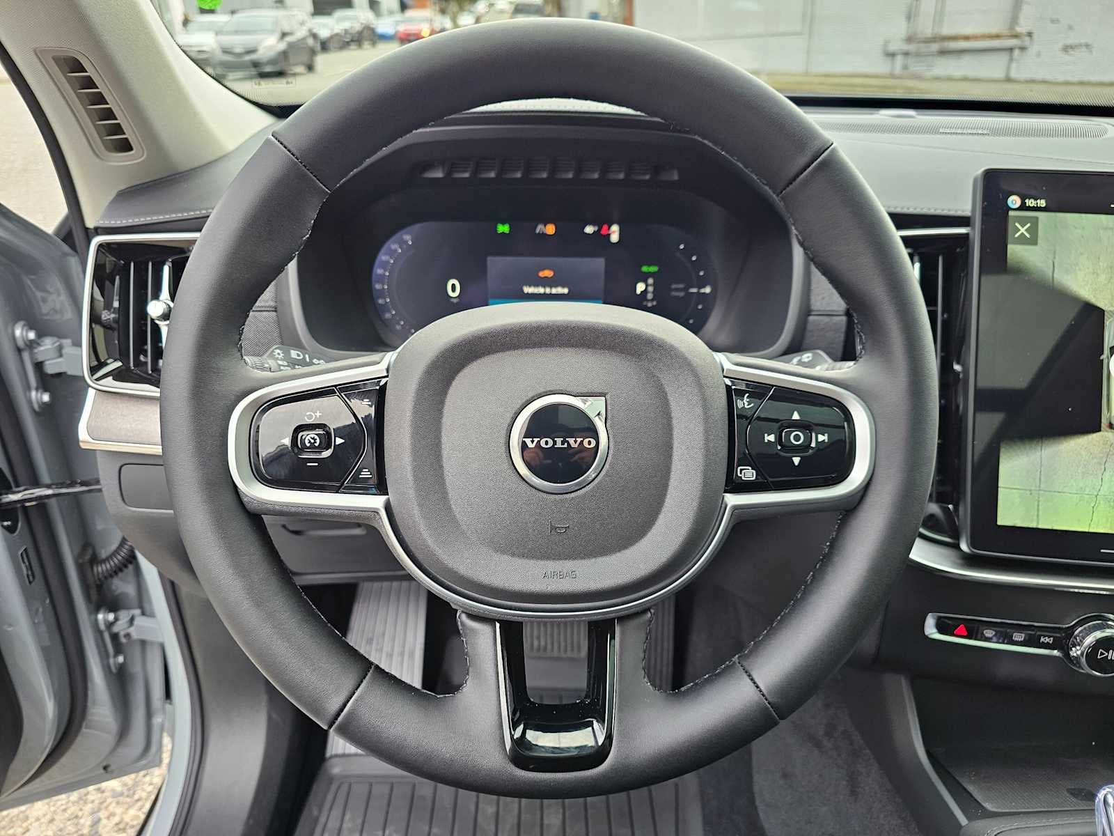 2026 Volvo XC90 Plug-In Hybrid Ultra Dark Theme