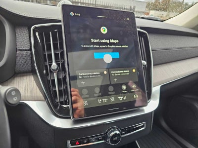 2026 Volvo XC90 Plug-In Hybrid Ultra Dark Theme