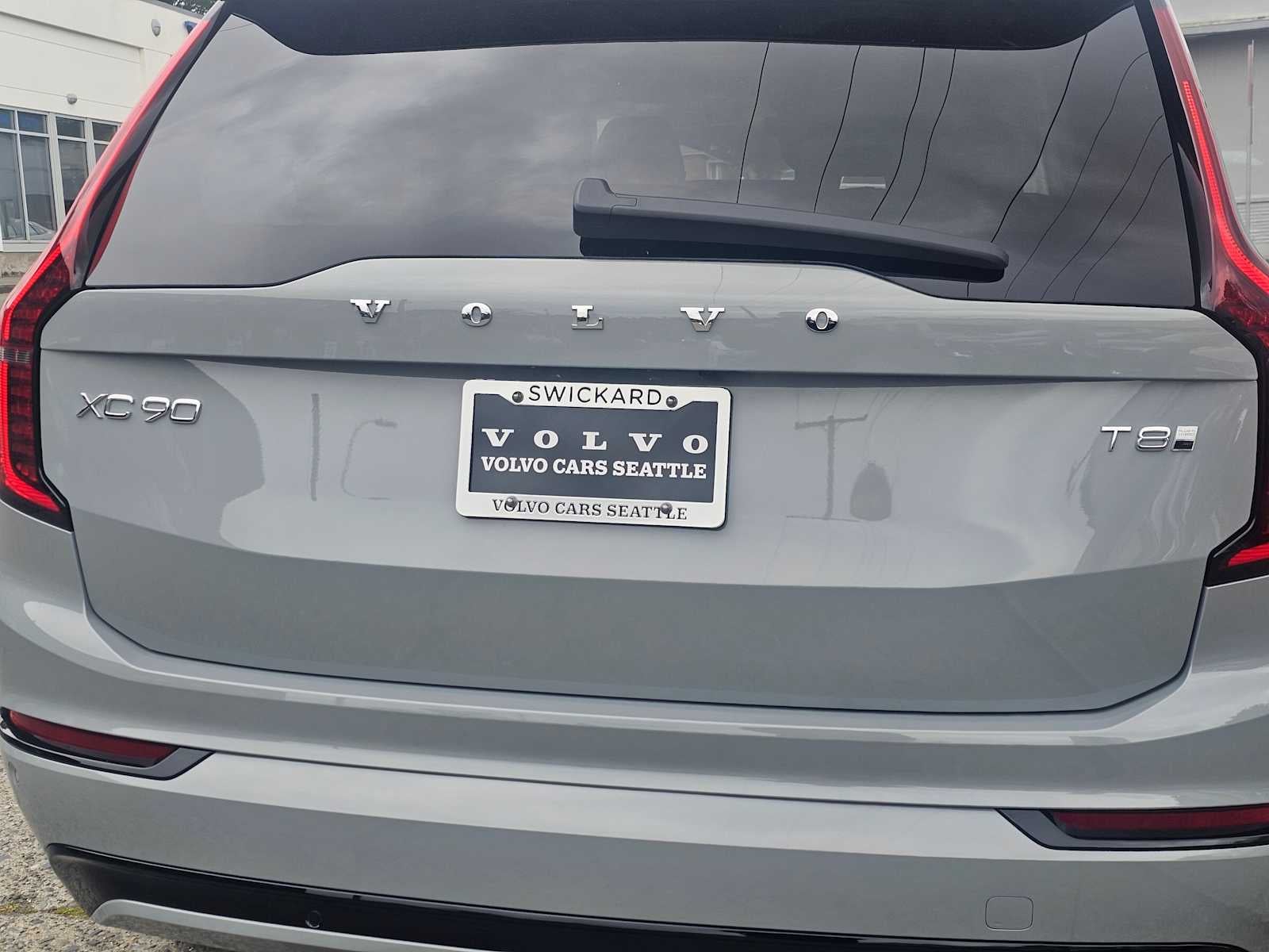 2026 Volvo XC90 Plug-In Hybrid Ultra Dark Theme