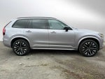 2026 Volvo XC90 Plug-In Hybrid Ultra Dark Theme