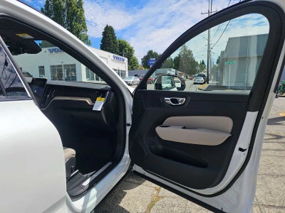 2026 Volvo XC60 Plug-In Hybrid Plus