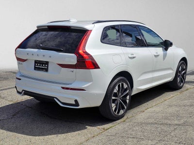 2026 Volvo XC60 Plug-In Hybrid Plus