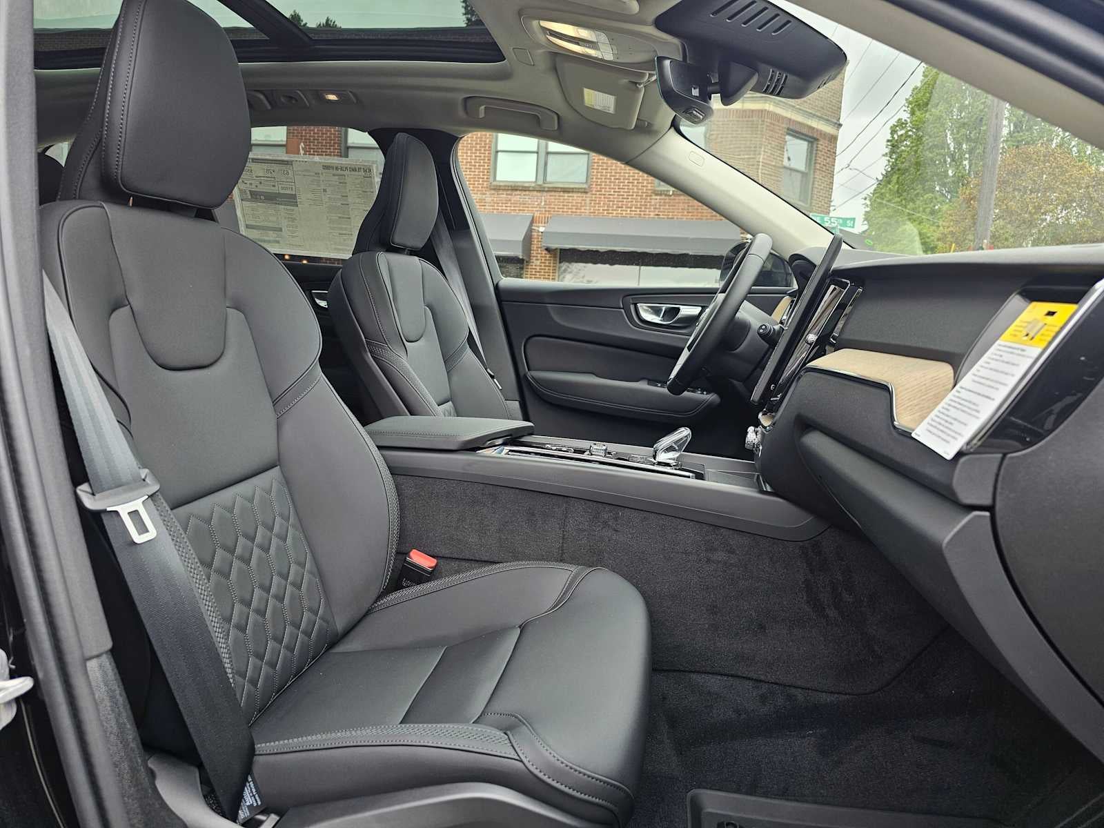 2026 Volvo XC60 Plug-In Hybrid Plus