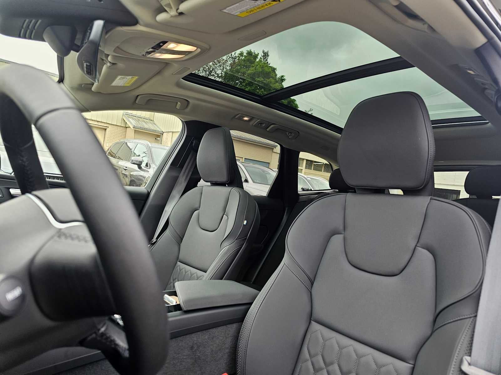 2026 Volvo XC60 Plug-In Hybrid Plus
