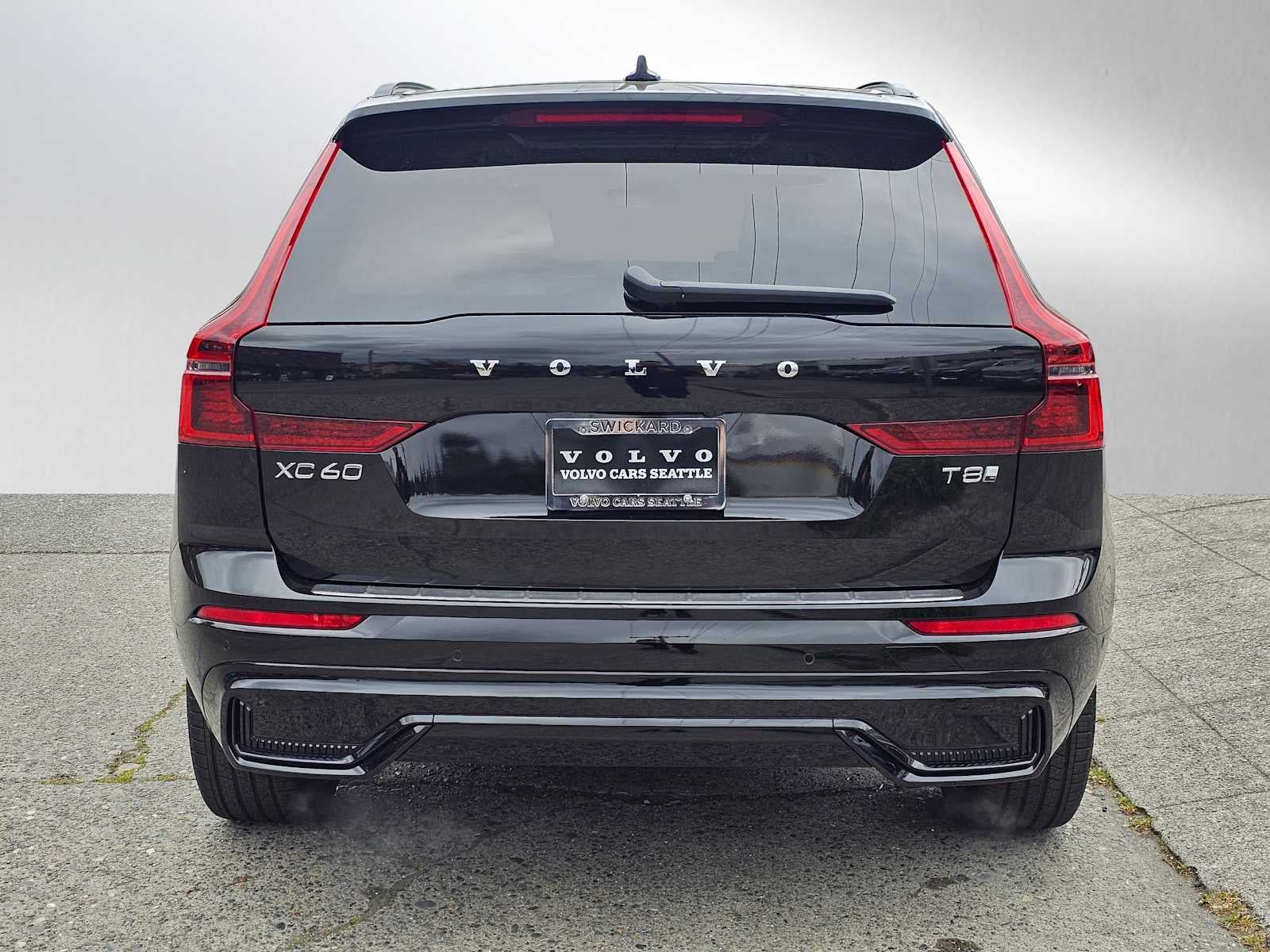 2026 Volvo XC60 Plug-In Hybrid Plus