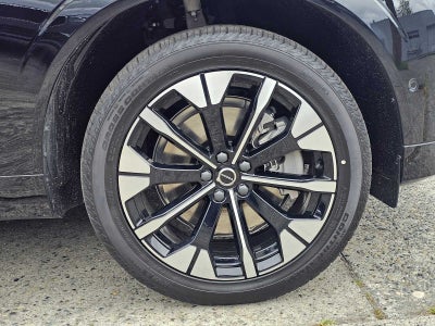 2026 Volvo XC60 Plug-In Hybrid Plus
