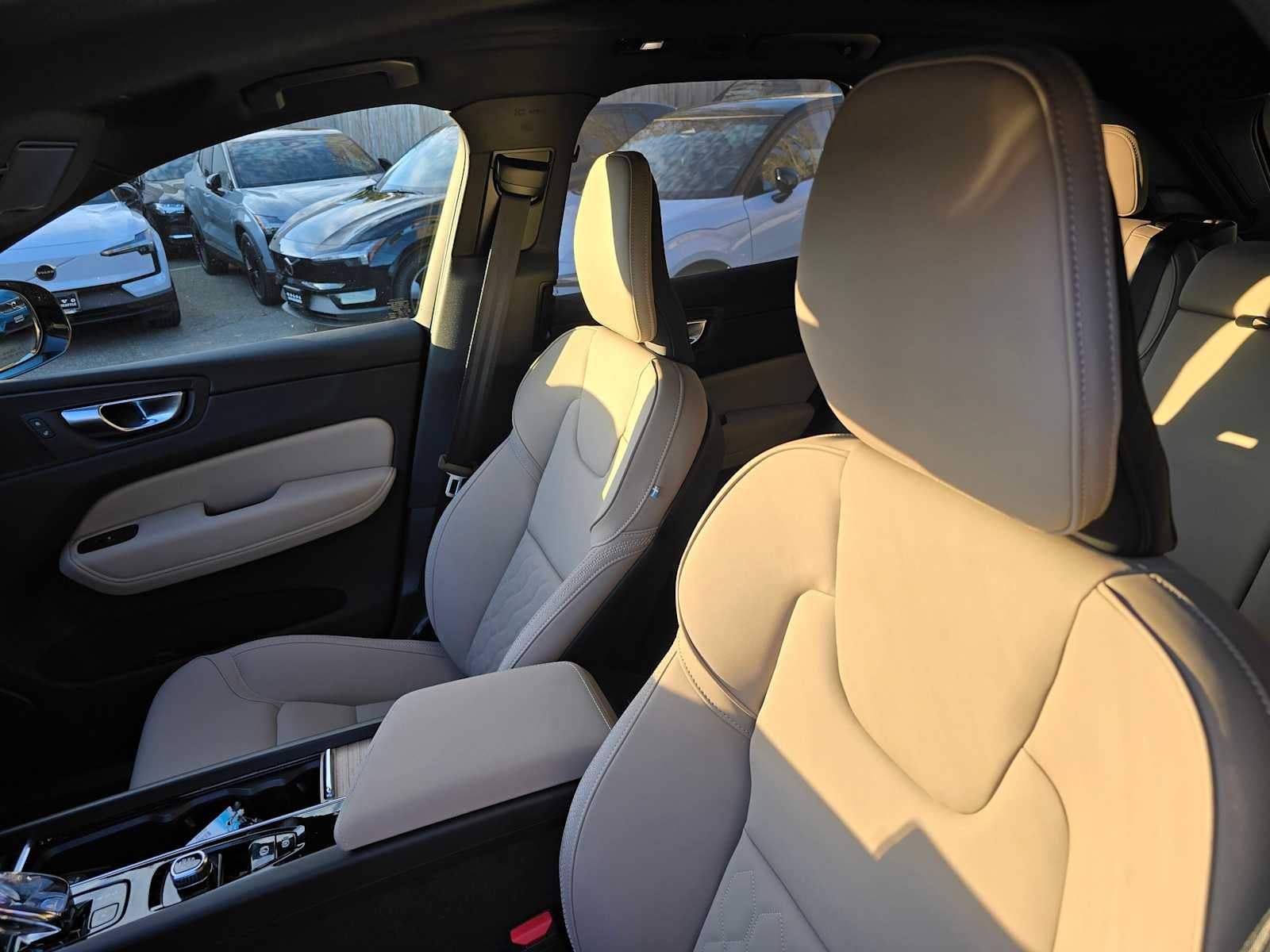 2026 Volvo XC60 Plug-In Hybrid Plus