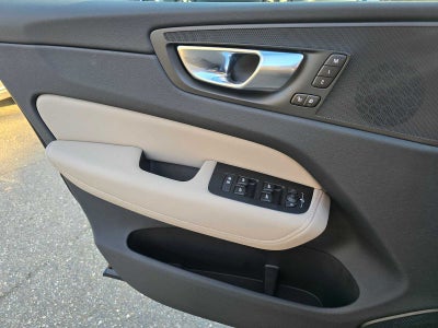 2026 Volvo XC60 Plug-In Hybrid Plus