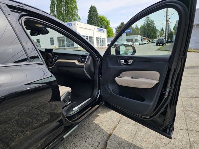 2026 Volvo XC60 Plug-In Hybrid Plus