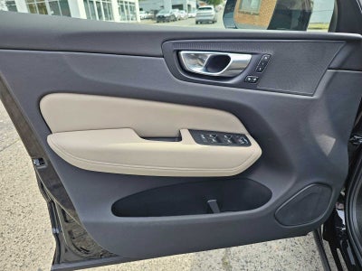 2026 Volvo XC60 Plug-In Hybrid Plus