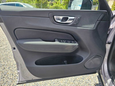 2026 Volvo XC60 Plug-In Hybrid Plus
