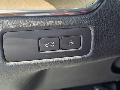 2026 Volvo XC60 Plug-In Hybrid Plus