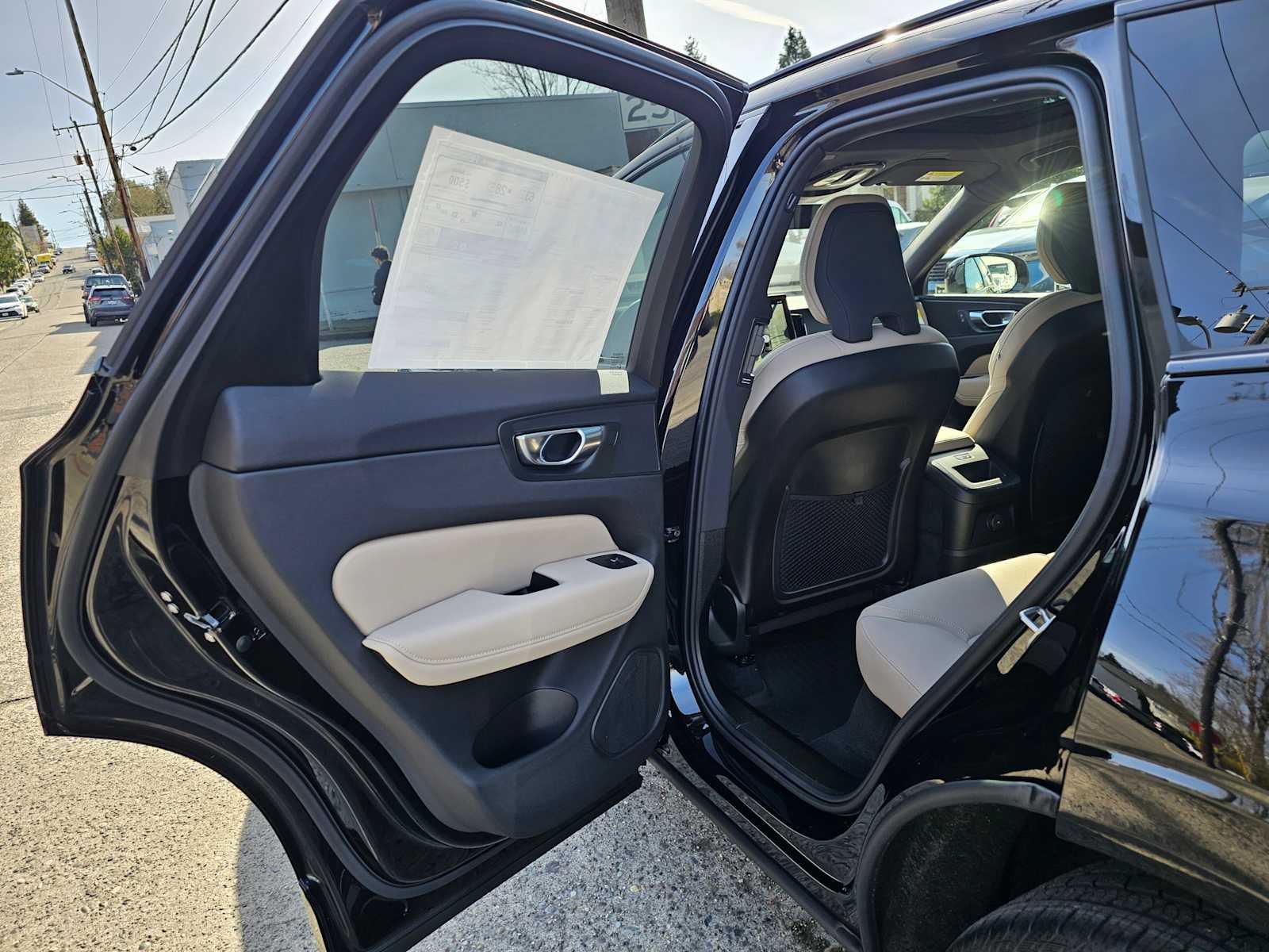 2026 Volvo XC60 Plug-In Hybrid Plus