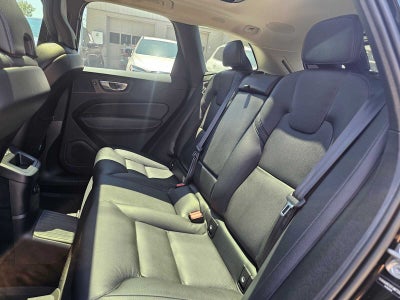 2025 Volvo XC60 Plug-In Hybrid Plus