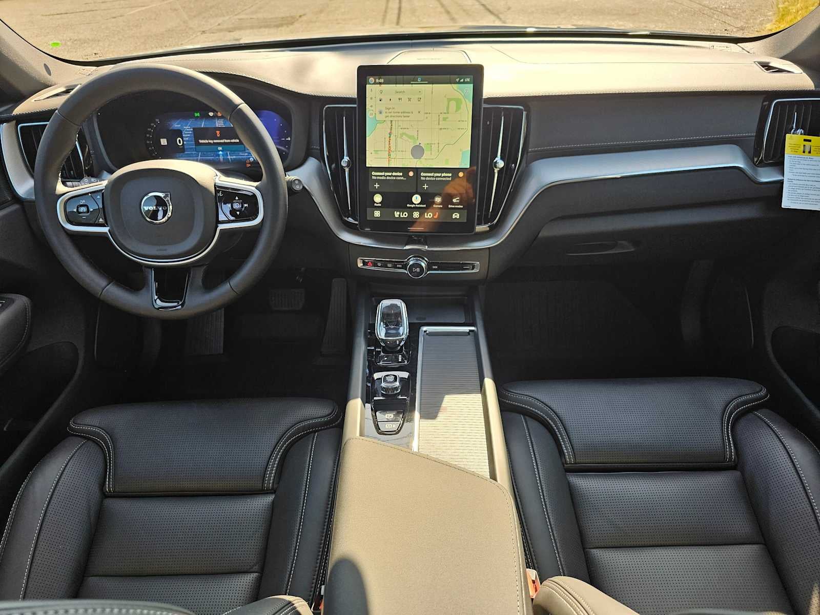 2026 Volvo XC60 Plug-In Hybrid Ultra Black Edition