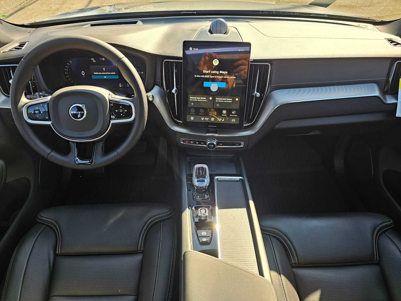 2026 Volvo XC60 Plug-In Hybrid Ultra Black Edition