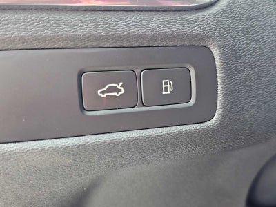 2026 Volvo XC60 Plug-In Hybrid Core