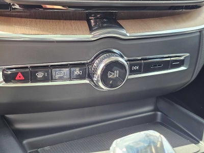 2026 Volvo XC60 Plug-In Hybrid Core