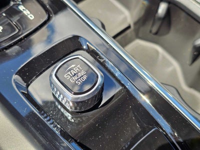 2026 Volvo XC60 Plug-In Hybrid Core