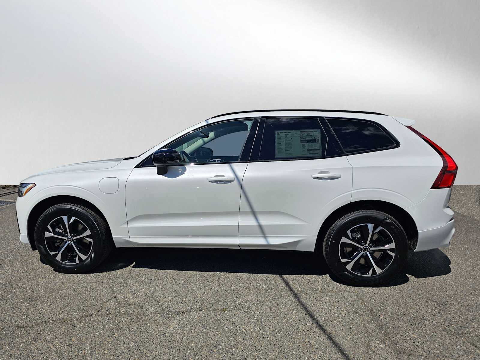 2026 Volvo XC60 Plug-In Hybrid Core