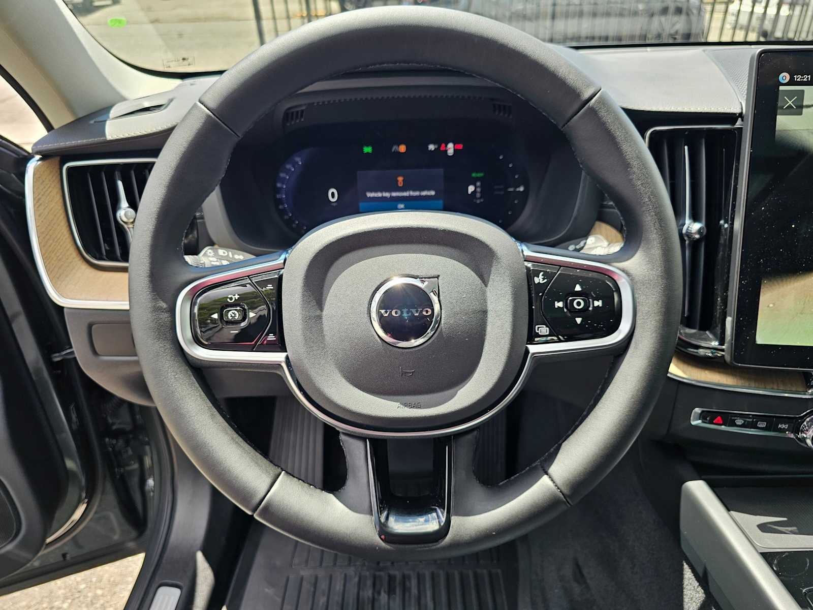 2026 Volvo XC60 Plug-In Hybrid Ultra