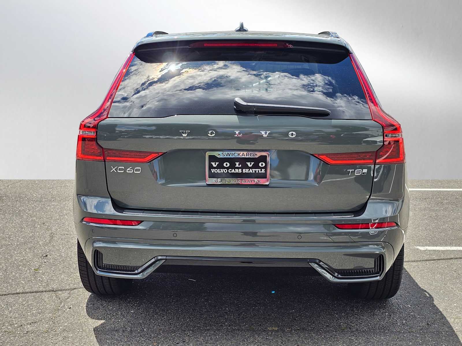 2026 Volvo XC60 Plug-In Hybrid Ultra
