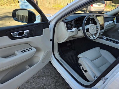 2026 Volvo XC60 Plug-In Hybrid Ultra