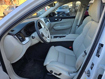 2026 Volvo XC60 Plug-In Hybrid Ultra