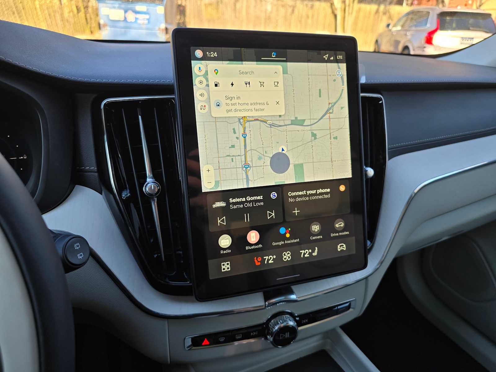 2026 Volvo XC60 Plug-In Hybrid Ultra