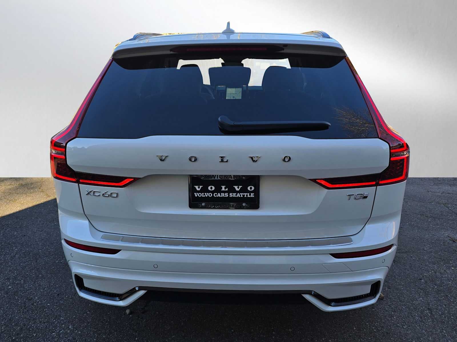 2026 Volvo XC60 Plug-In Hybrid Ultra