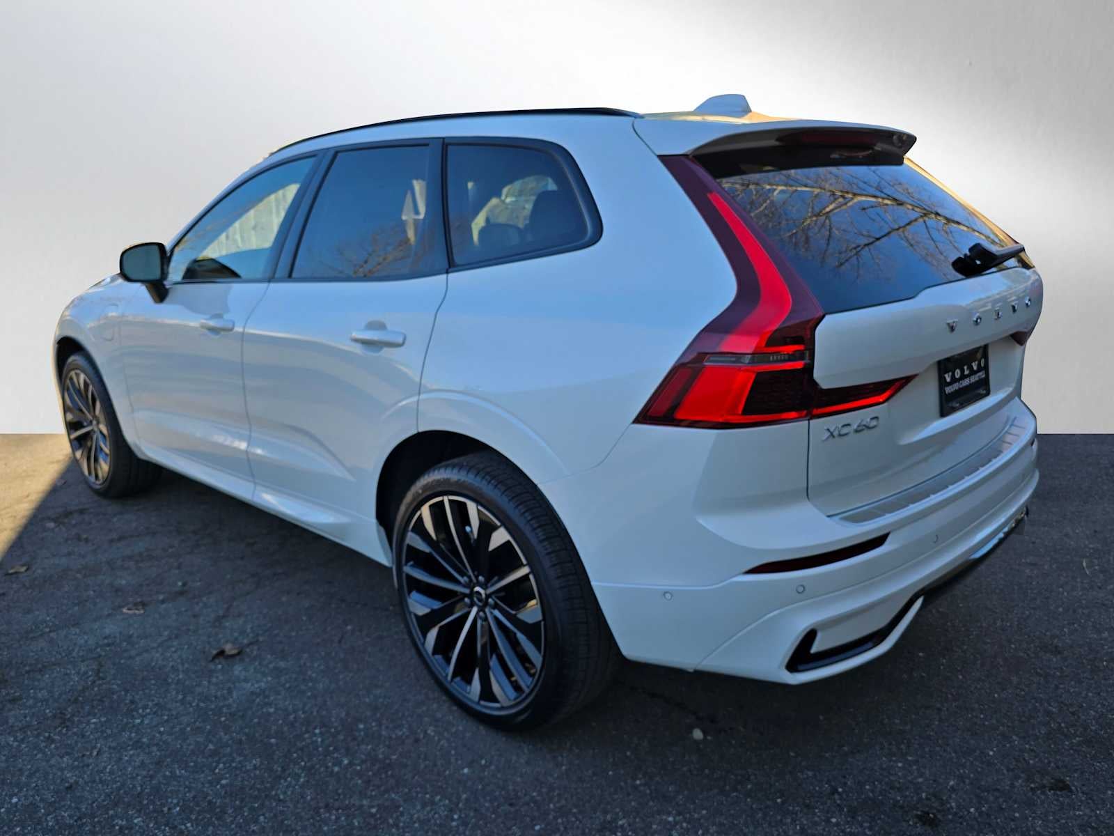 2026 Volvo XC60 Plug-In Hybrid Ultra